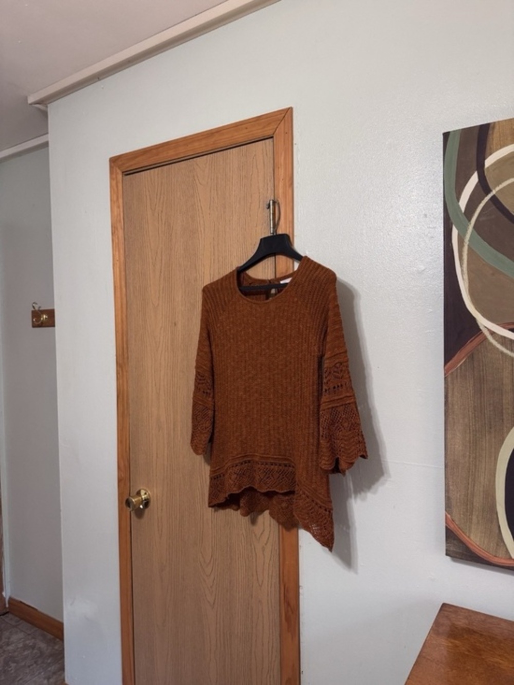 LC Lauren Conrad Medium Orange w/Bell Sleeves & Crochet Trim Pullover Sweater